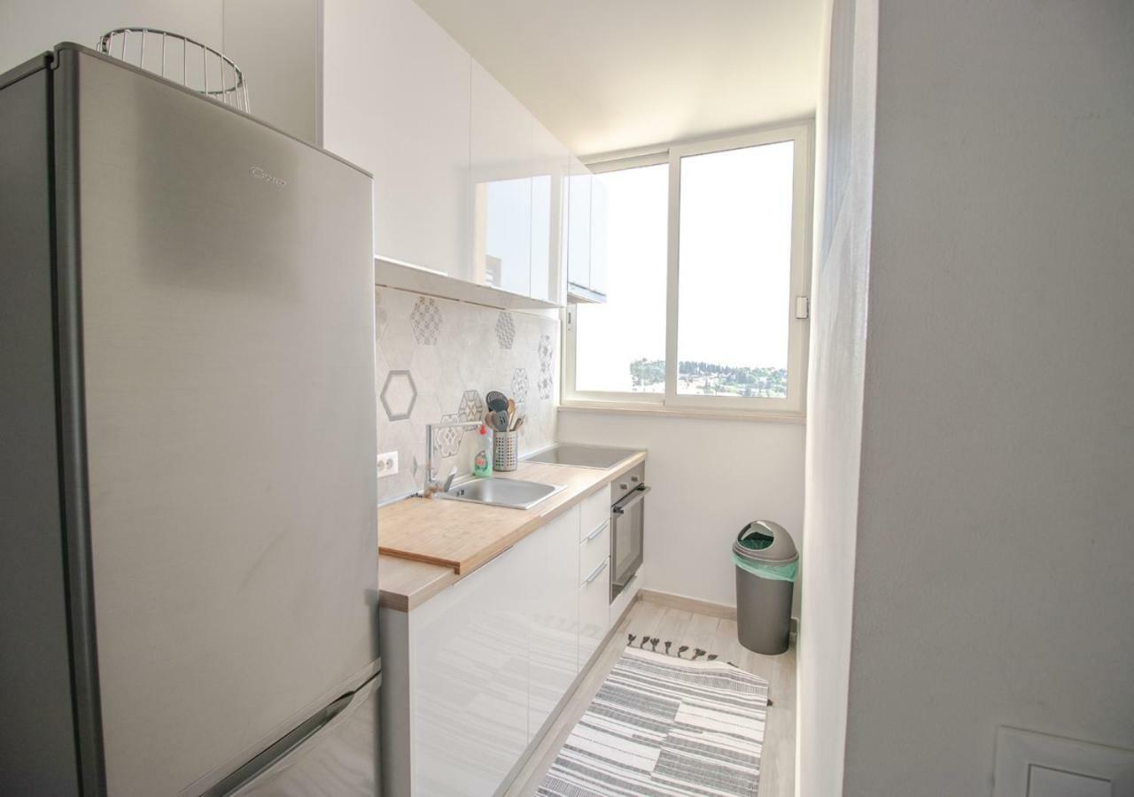 Lukas Central Apartment - Digital Nomads Friendly Ragusa Esterno foto